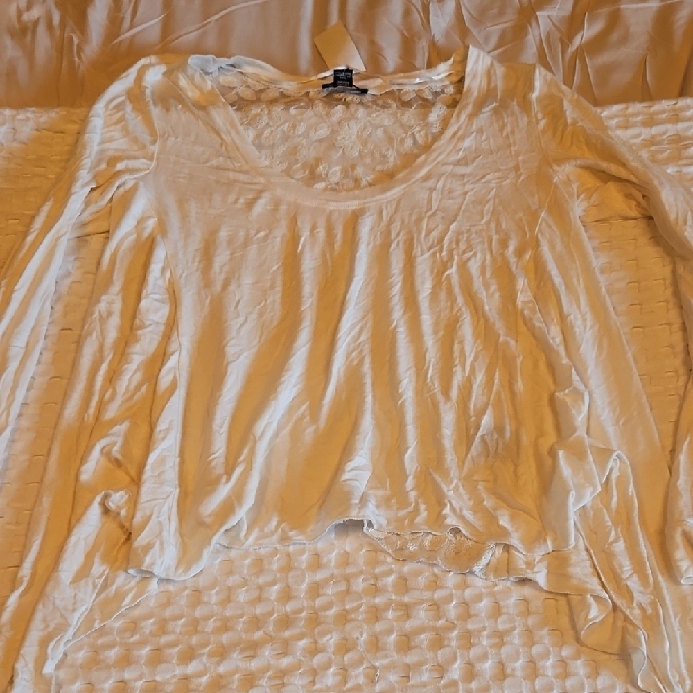 Women's Long Sleeve Cream Top
